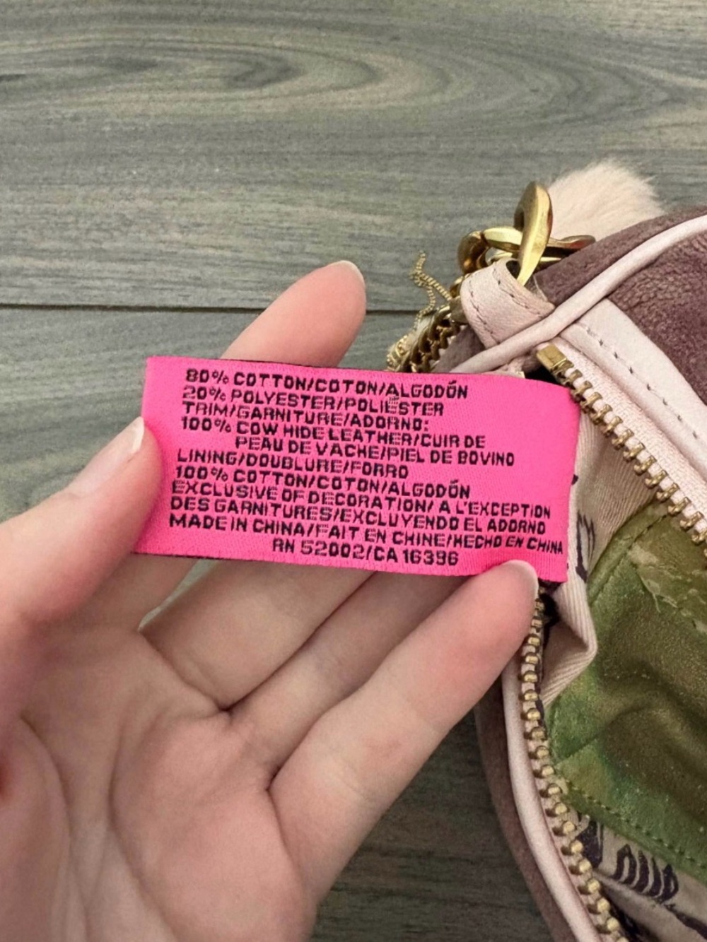 Y2K Juicy Couture Barrel Bag - Picture 9 of 9